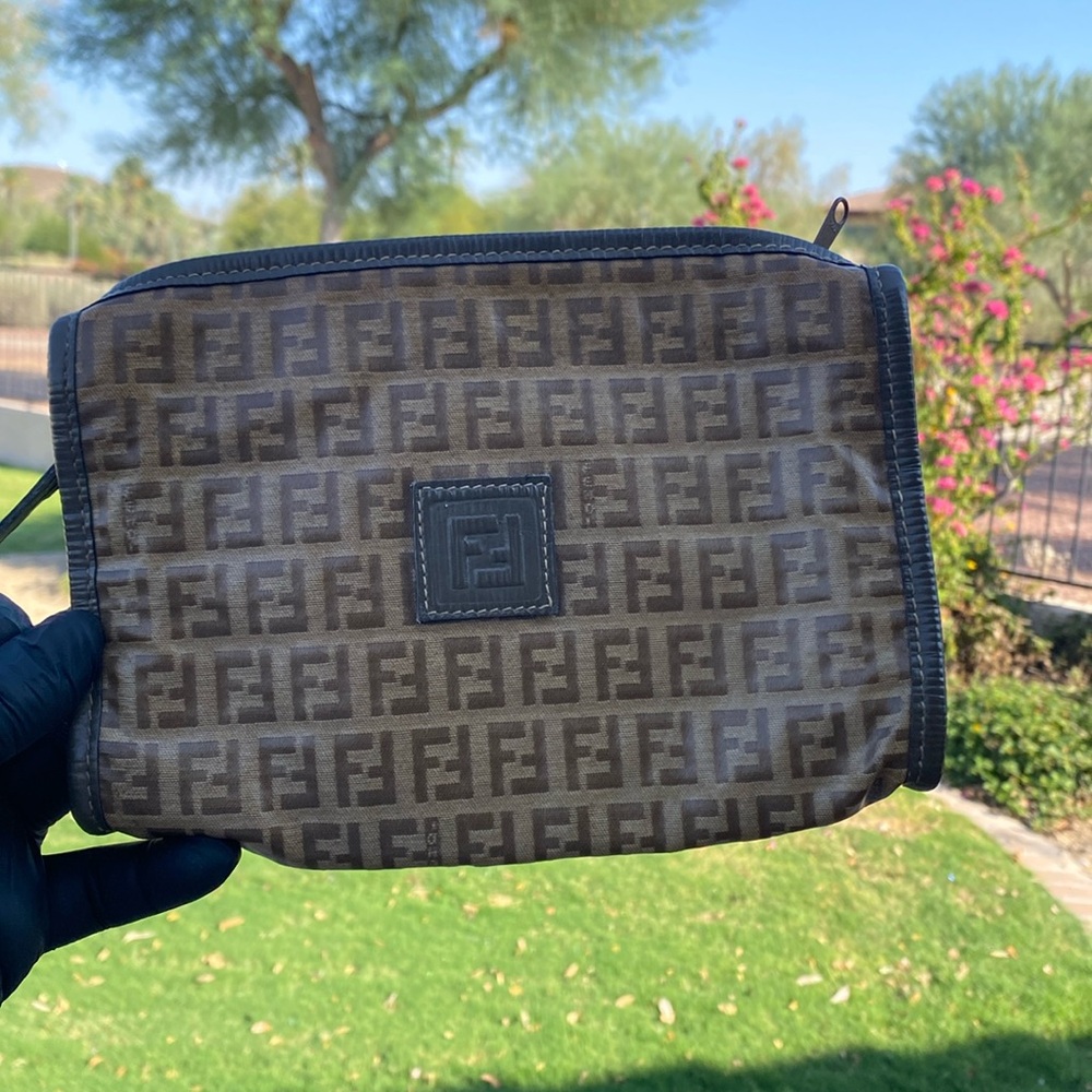 Fendi authentic monogram canvas coated clutch E